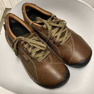 KEEN Women's Presidio Waterproof Shoes NEW